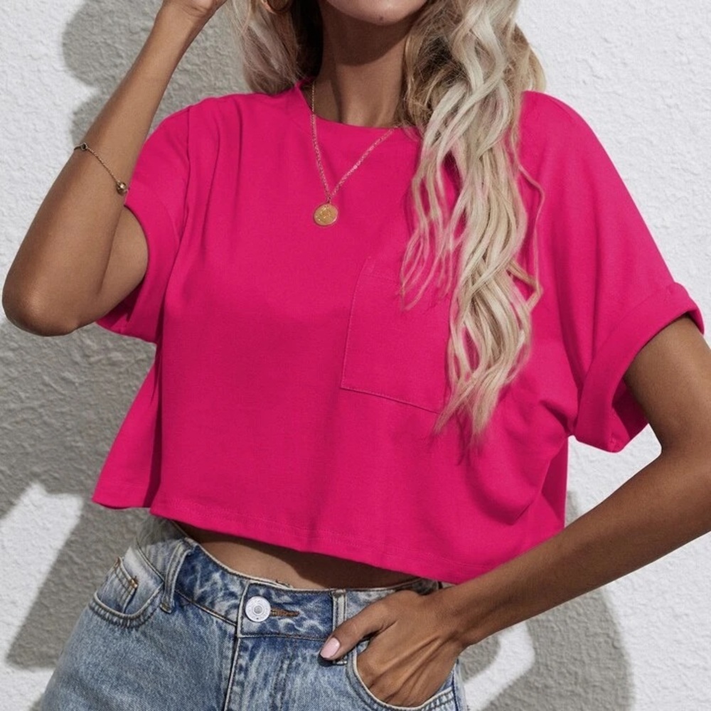 Batwing Sleeve Pocket Patched Crop Tee